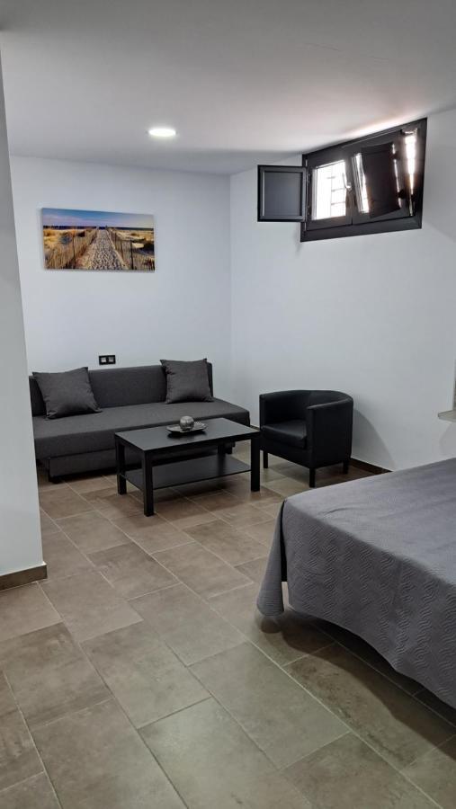 Hostal Maria Jose Conil De La Frontera Buitenkant foto