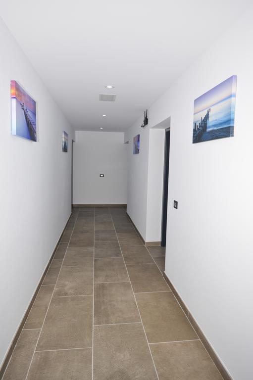 Hostal Maria Jose Conil De La Frontera Buitenkant foto