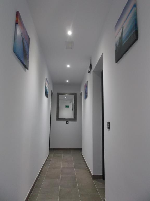 Hostal Maria Jose Conil De La Frontera Buitenkant foto